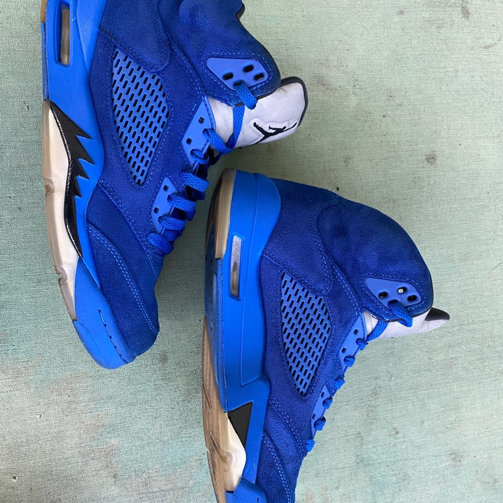 Jordan 5 “blue suade” size 10
